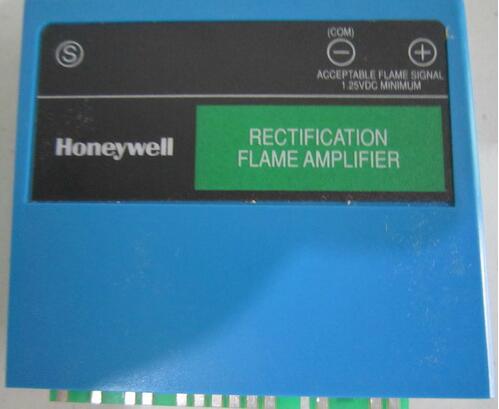 ����Τ��(Honeywell)ȼ�տ�����EC/RM7800ϵ�л����źŷŴ���R7847A1074
